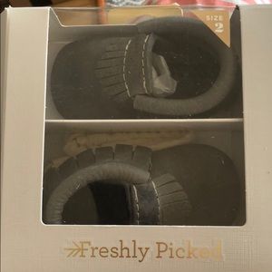 Freshly Picked moccasin size 2